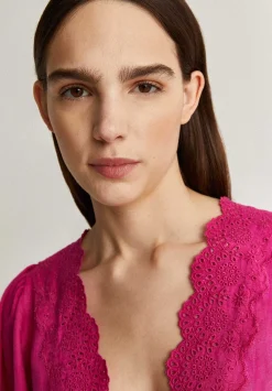 Blusa Bordado Contraste-Scalpers New