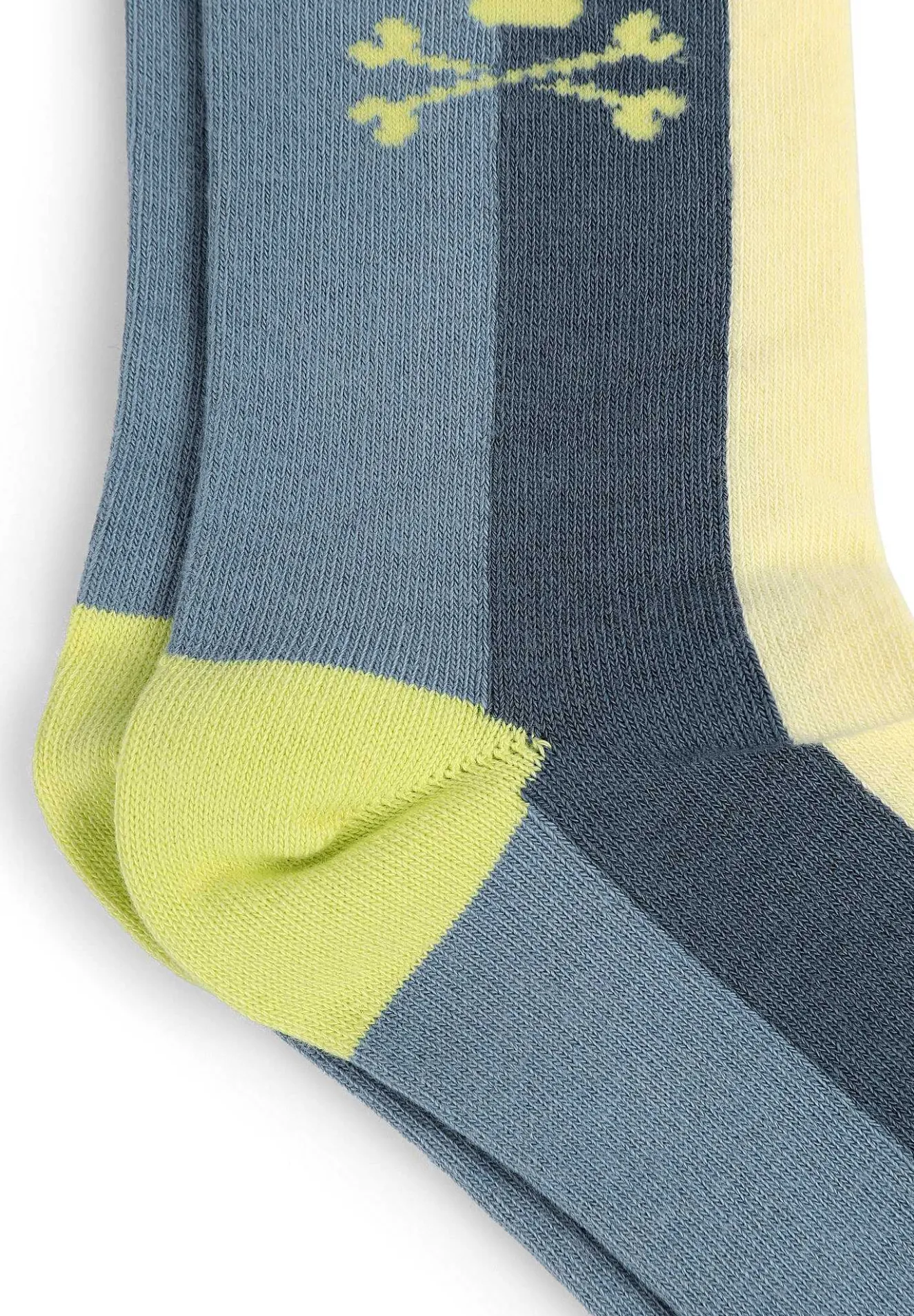 Calcetines Rayas Tricolor Calavera-Scalpers Discount