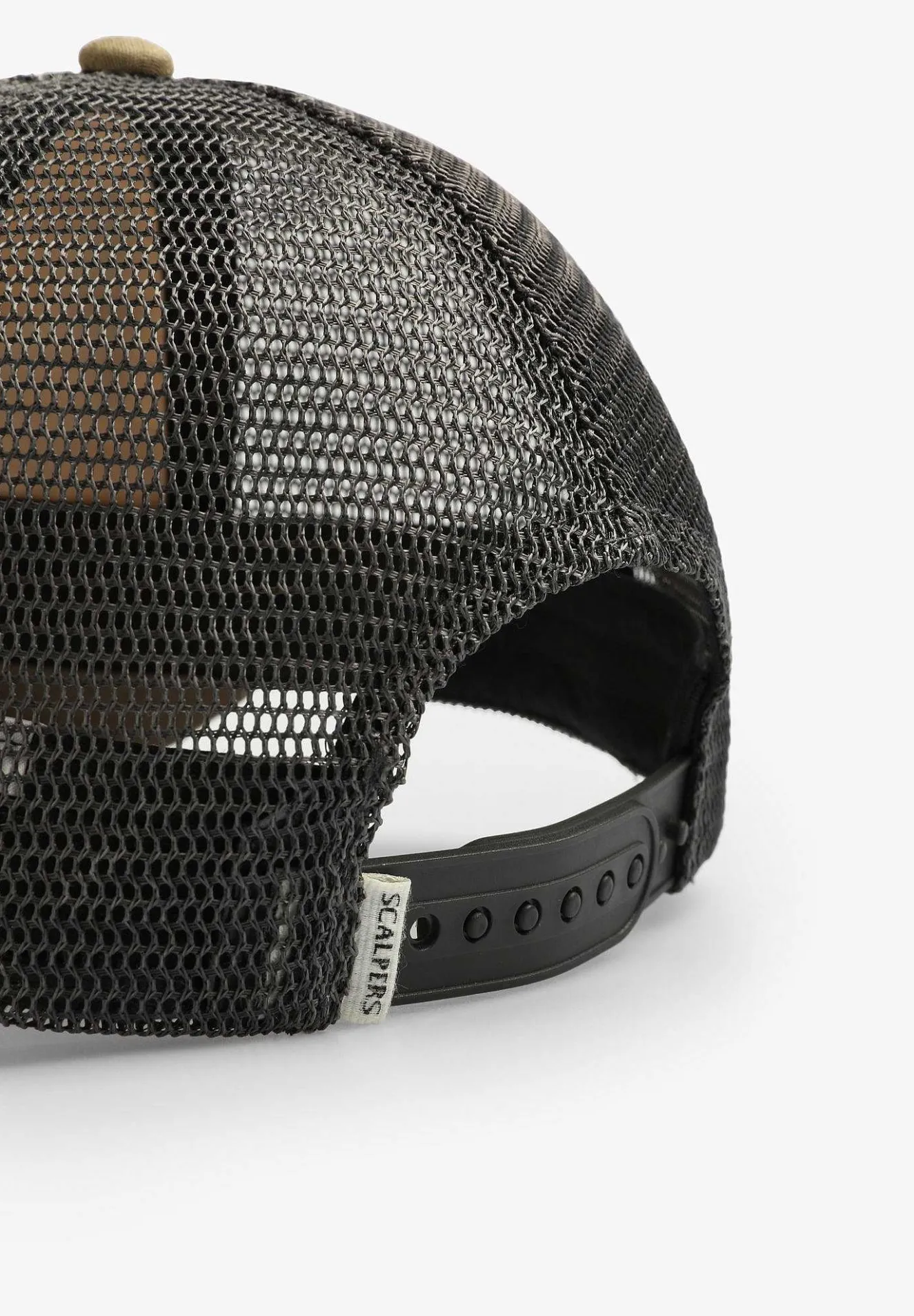 Gorra Tipo Trucker-Scalpers Shop
