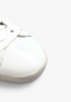 Sneakers Bajas Detalle Animal Print-Scalpers Online
