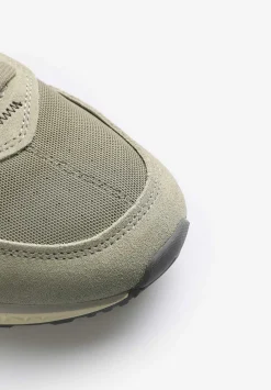 Sneakers Calavera Detalles Ante-Scalpers Sale