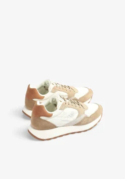 Sneakers Detalle Metalizado-Scalpers Outlet